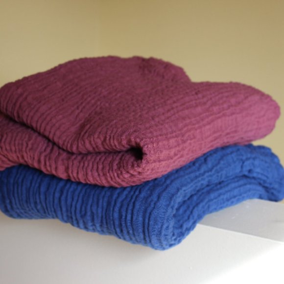 Laora Organic scarf in blueberry - Picture 5 of 6